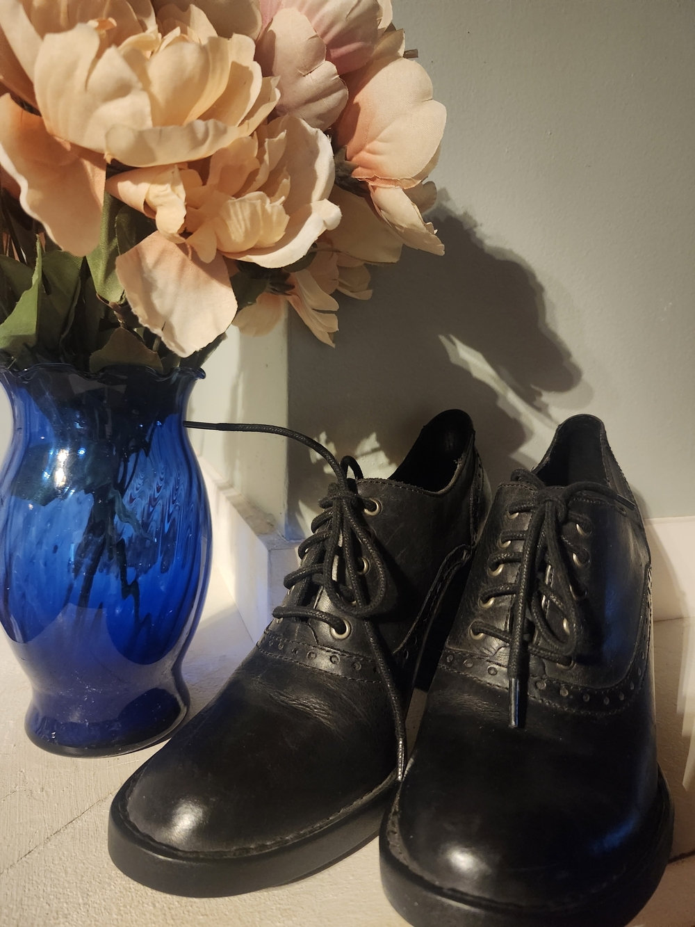 Born Black Heeled Lace-up Women's Oxfords W/Classic Block Heel